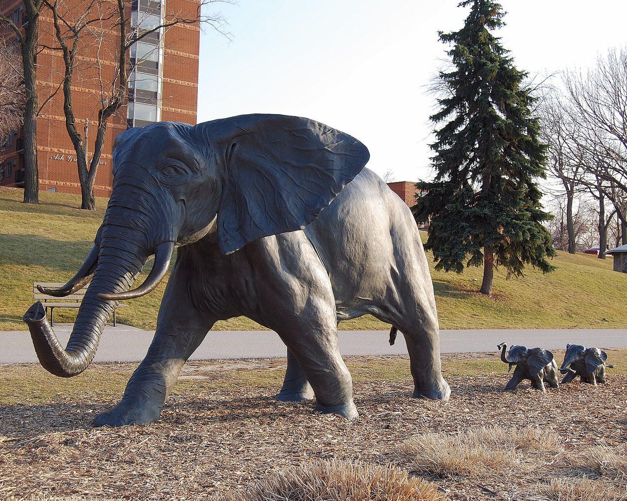 Tembo, the bronze mother-elephant sculpture by Derrick Stephan Hudson, in Windsor's Sculpture Park