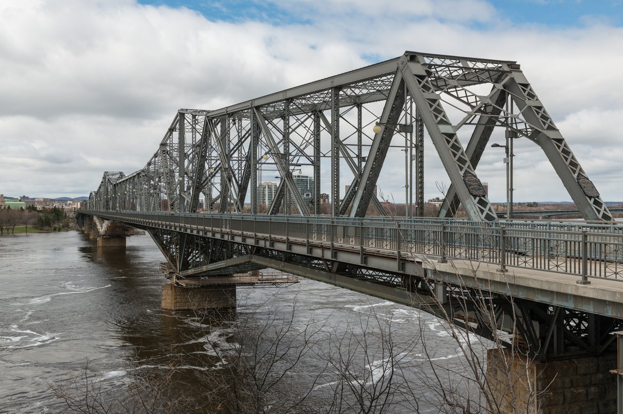 The Alexandra Bridge spanning the Ottawa River between Ottawa and Gatineau