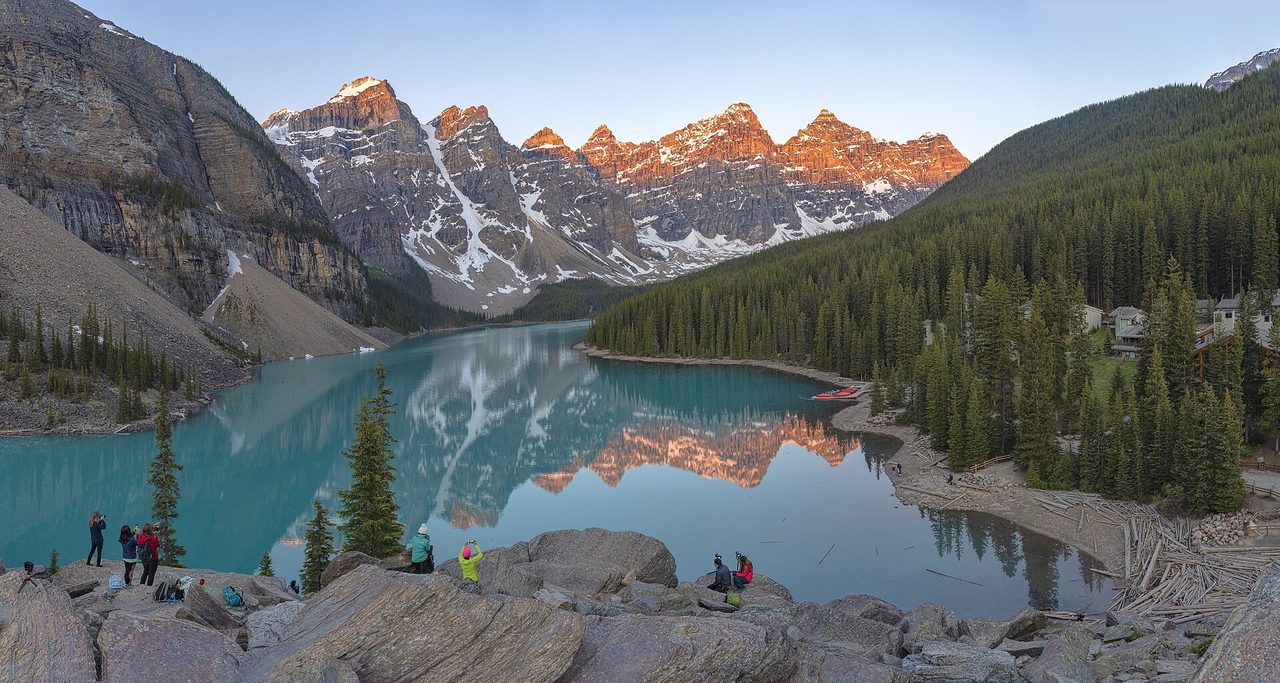 Turquoise Moraine Lake surrounded by the Rocky Mountains in Banff National Park