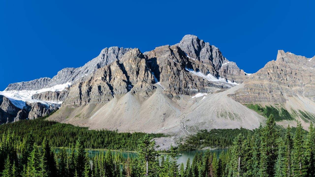 Bow Lake beneath mountain peaks along the Icefields Parkway in Banff National Park