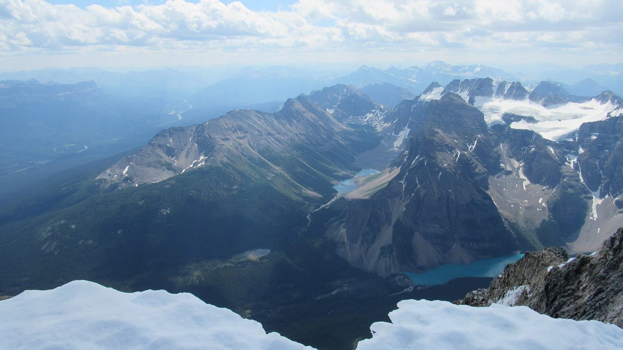 Turquoise water of Moraine Lake beneath the Valley of the Ten Peaks in Banff National Park