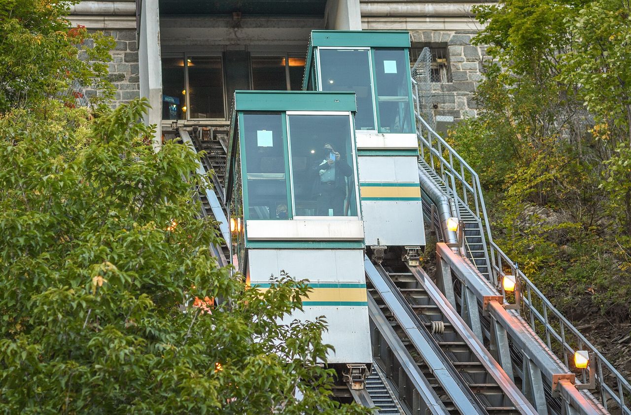 The glass-walled Old Quebec funicular climbing the cliff between Lower and Upper Town